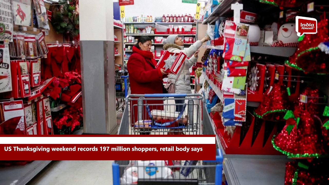 US Thanksgiving weekend records 197 million shoppers, retail body says